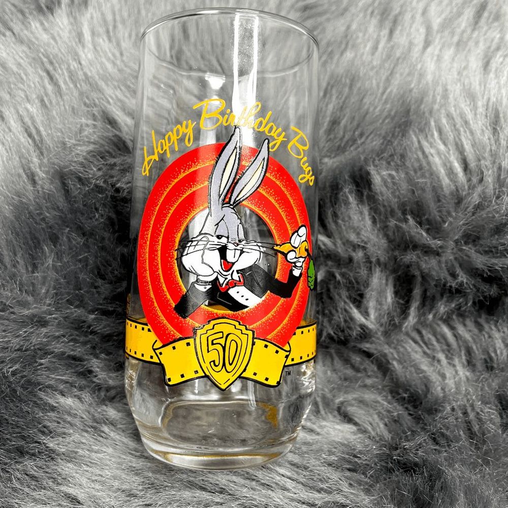Vintage 1990 TM & Warner Brothers Bugs Bunny 50 yrs Happy Birthday Bugs Collecto